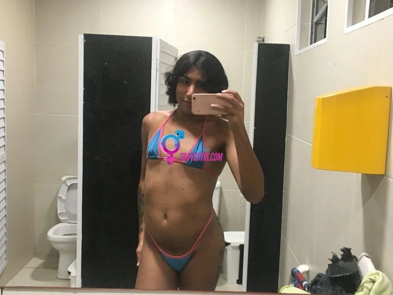 Emilly Indiazinha