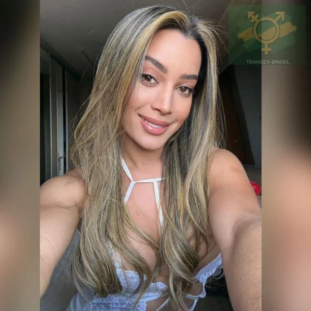 Iris Araújo