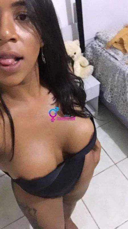 Tayane Mendes